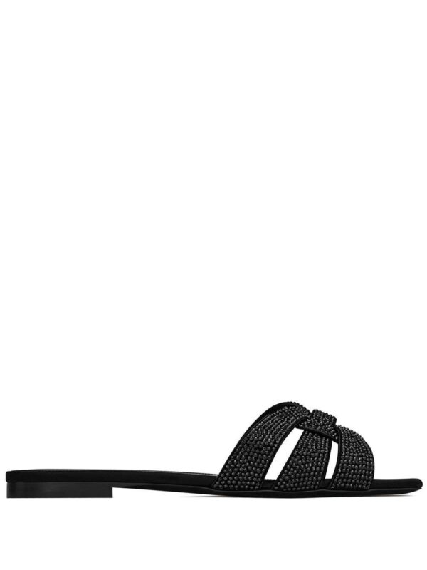 S – Flat tribute sandals