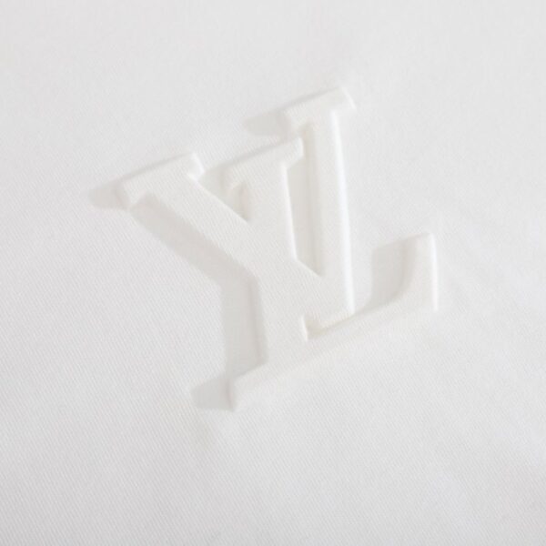 LV T-shirt White Embroidered Logo