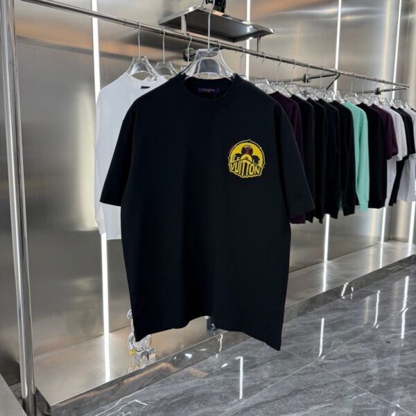 LV T-shirt