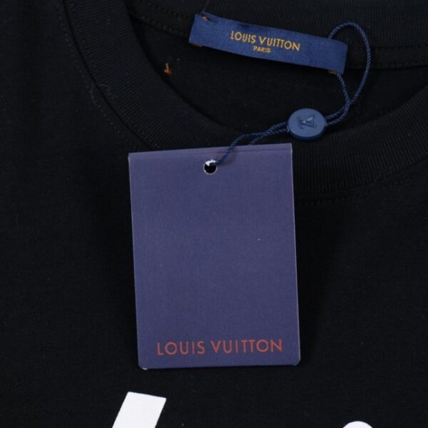 LV T-shirt Black Graphic Logo