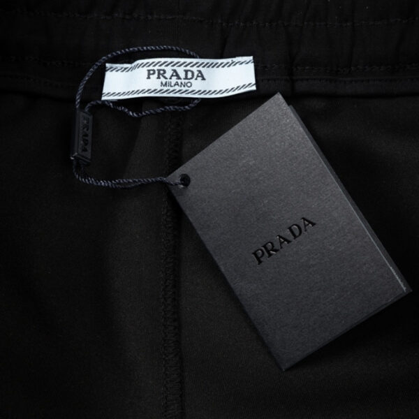 Prd Shorts PKADA Logo Stripe