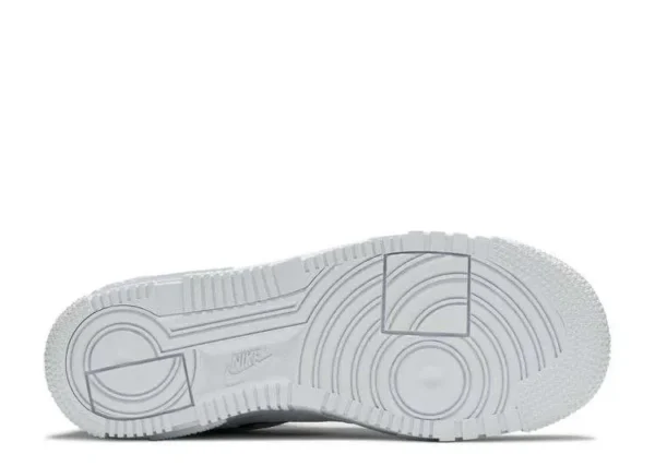 air-force-1-pixel-leopard-print-3.webp AIR FORCE 1 PIXEL ‘LEOPARD PRINT’