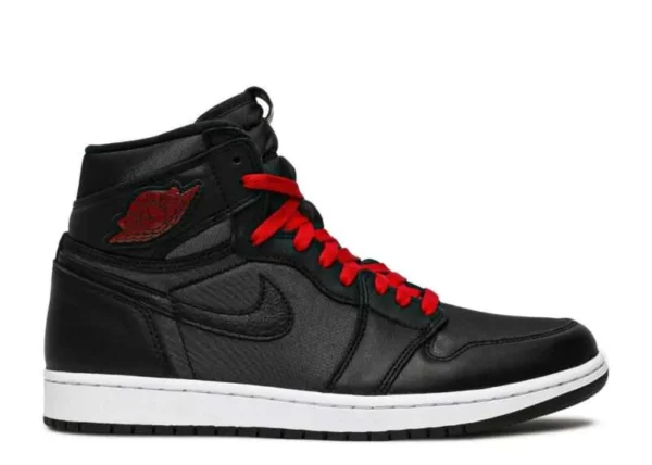 air-jordan-1-high-black-gym-red-1.webp AIR JORDAN 1 HIGH ‘BLACK GYM RED’