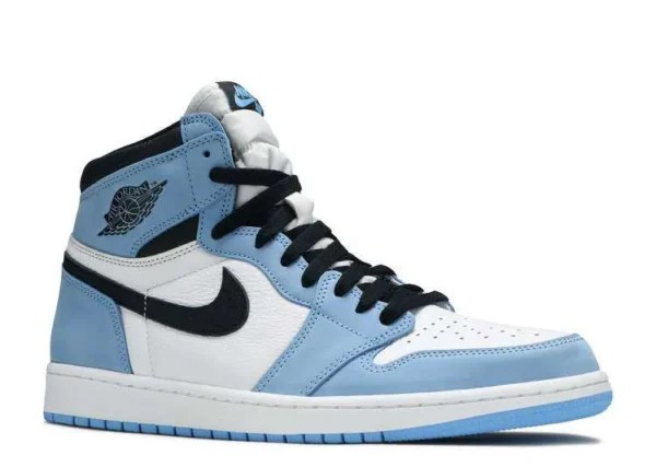 AIR JORDAN 1 HIGH ‘UNIVERSITY BLUE’