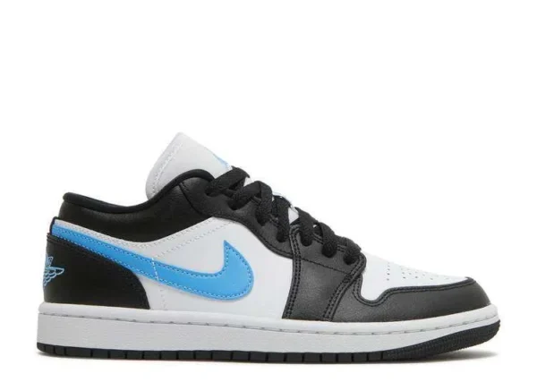 air-jordan-1-low-black-university-blue.webp AIR JORDAN 1 LOW ‘BLACK UNIVERSITY BLUE’