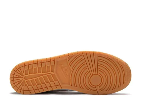 AIR JORDAN 1 MID ‘TAN GUM’