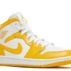 AIR JORDAN 1 MID ‘UNIVERSITY GOLD’