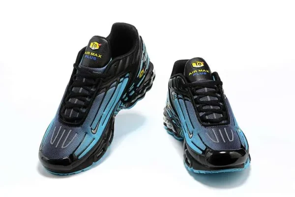 air-max-plus-tn-3-black-fury-blue-1.webp AIR MAX PLUS TN 3 ‘BLACK FURY BLUE’