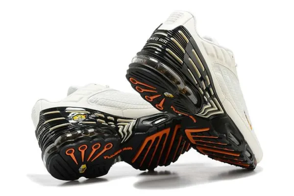 AIR MAX PLUS TN 3 ‘GREY GOLD BLACK’