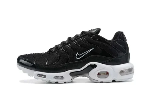 air-max-plus-tn-black-white.webp AIR MAX PLUS TN ‘BLACK WHITE’