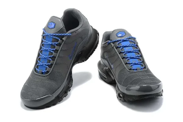 AIR MAX PLUS TN ‘GREY REFLECTIVE’