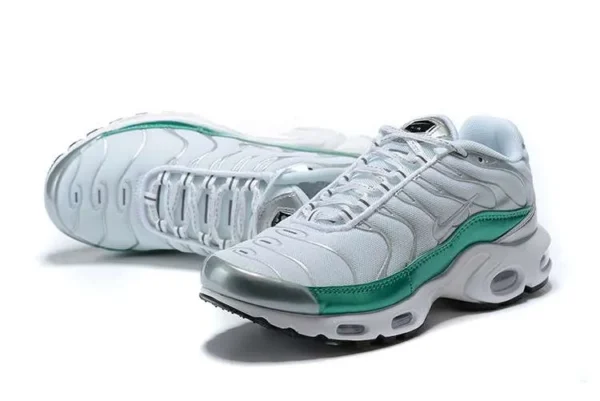 AIR MAX PLUS TN ‘METALLIC GREEN’