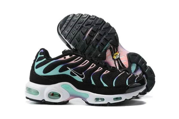 AIR MAX PLUS TN ‘PINK PURPLE BLUE’