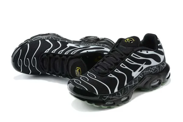 AIR MAX PLUS TN ‘SPIDERWEB’