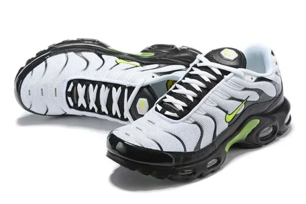 air-max-plus-tn-white-volt-2.webp AIR MAX PLUS TN ‘WHITE VOLT’