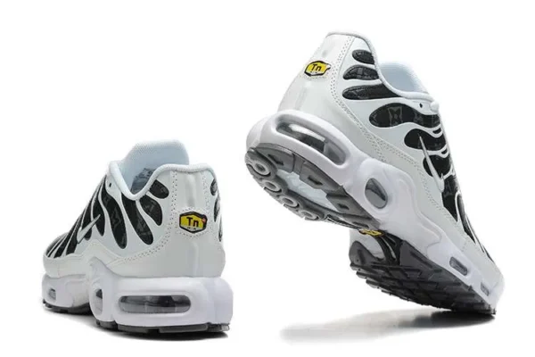 air-max-plus-tn-x-louis-vuitton-3.webp AIR MAX PLUS TN X LOUIS VUITTON