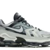 air-vapormax-evo-wolf-grey.webp AIR VAPORMAX EVO ‘WOLF GREY’