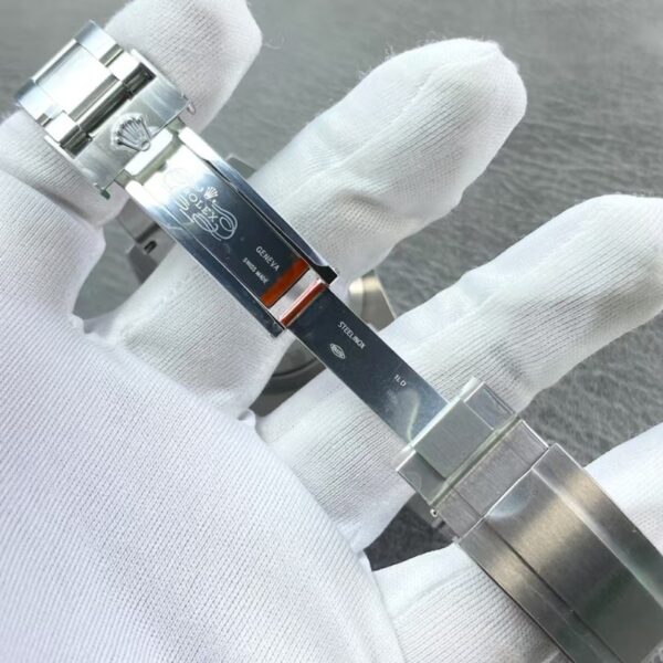 Rolex Subamariner Date Base