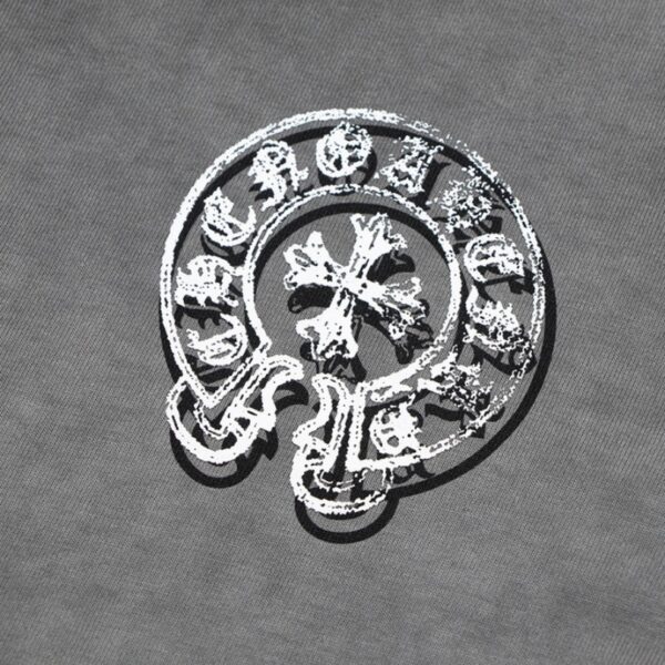 CHRM HRTS T-shirt Distressed Horseshoe Grey Logo