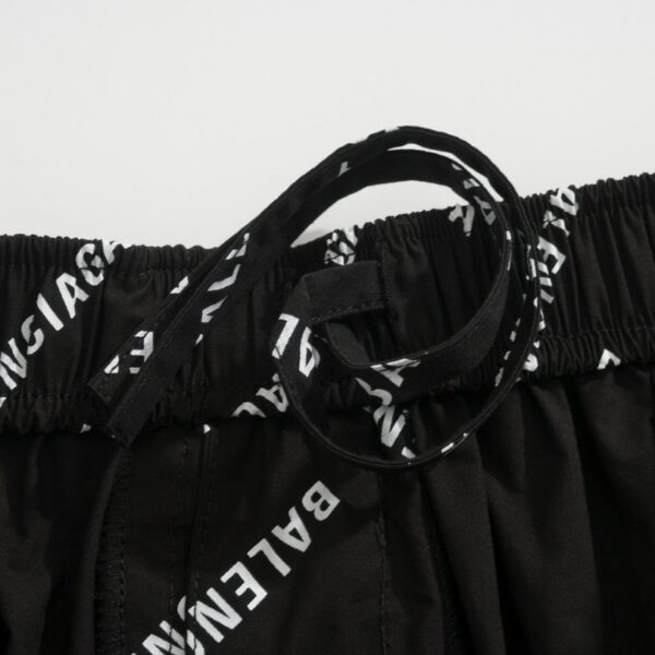 BLNCG Shorts Allover Logo Print
