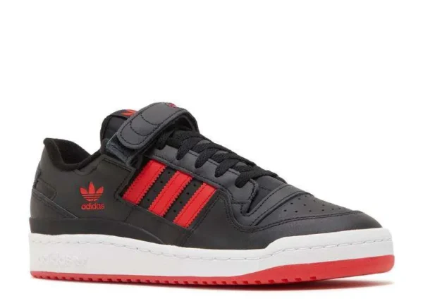 FORUM LOW ‘BLACK VIVID RED’