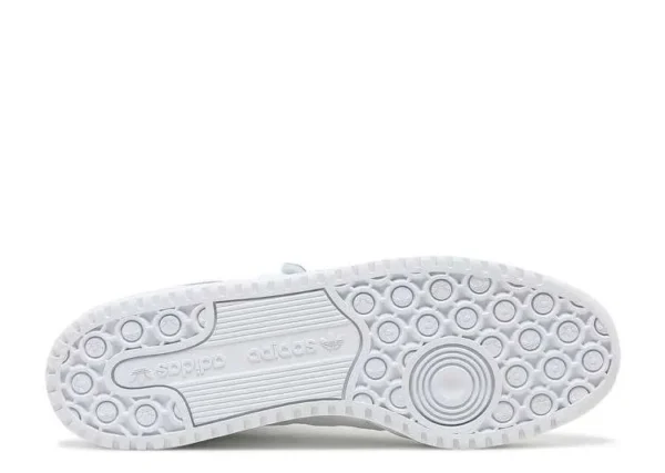 FORUM MID ‘TRIPLE WHITE’