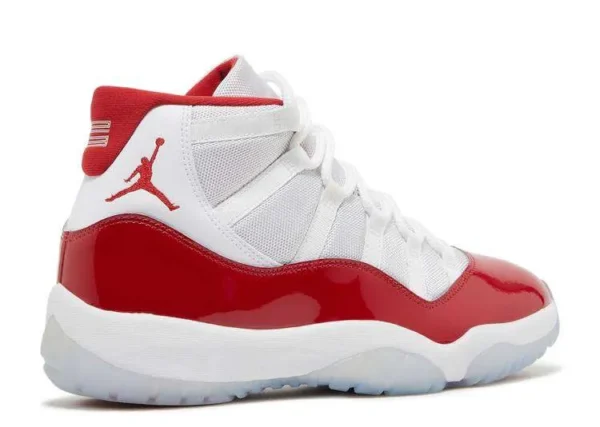 jordan-retro-11-cherry-2.webp JORDAN RETRO 11 ‘CHERRY’