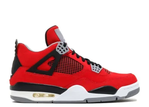 jordan-retro-4-toro-bravo.webp JORDAN RETRO 4 ‘TORO BRAVO’