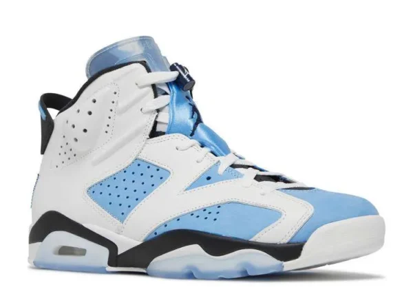 JORDAN RETRO 6 ‘UNC HOME’