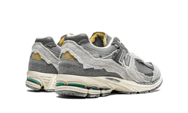 nb-2002r-protection-pack-rain-cloud-3-1.webp NB 2002R Protection Pack Rain Cloud