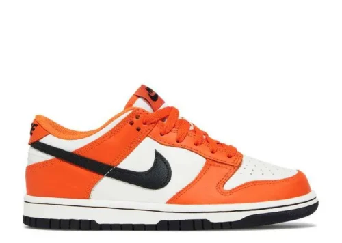 sb-dunk-low-halloween.webp SB DUNK LOW ‘HALLOWEEN’