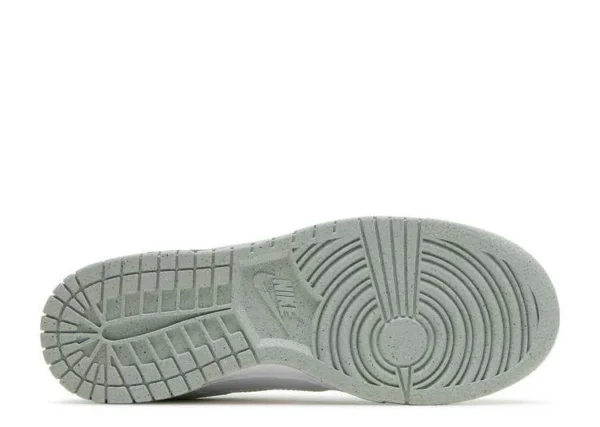 SB DUNK LOW ‘WHITE MINT’