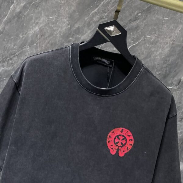 CHRM HRTS T-shirt Cross Graphic Print