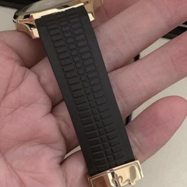 PP Aquanaut Black Dial