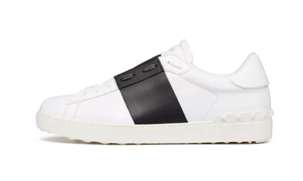sneaker-open-vltn-black-strip-1.webp Sneaker Open VLTN Black Strip