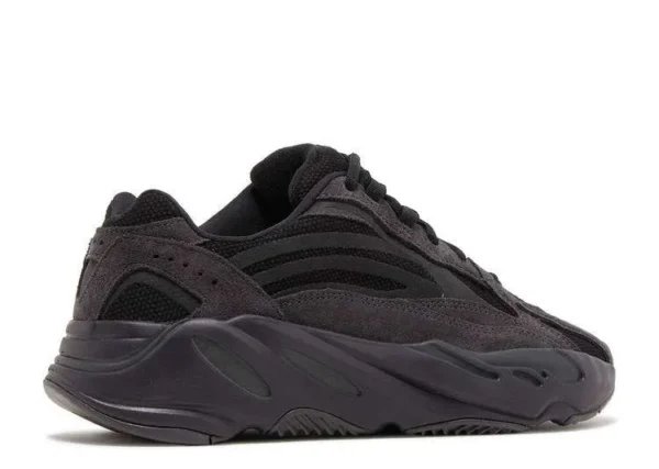 yeezy-boost-700-v2-vanta-2.webp YEEZY BOOST 700 V2 ‘VANTA’